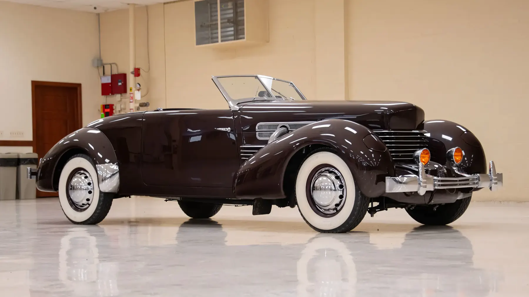 1937 Cord 812 Supercharged Cabriolet