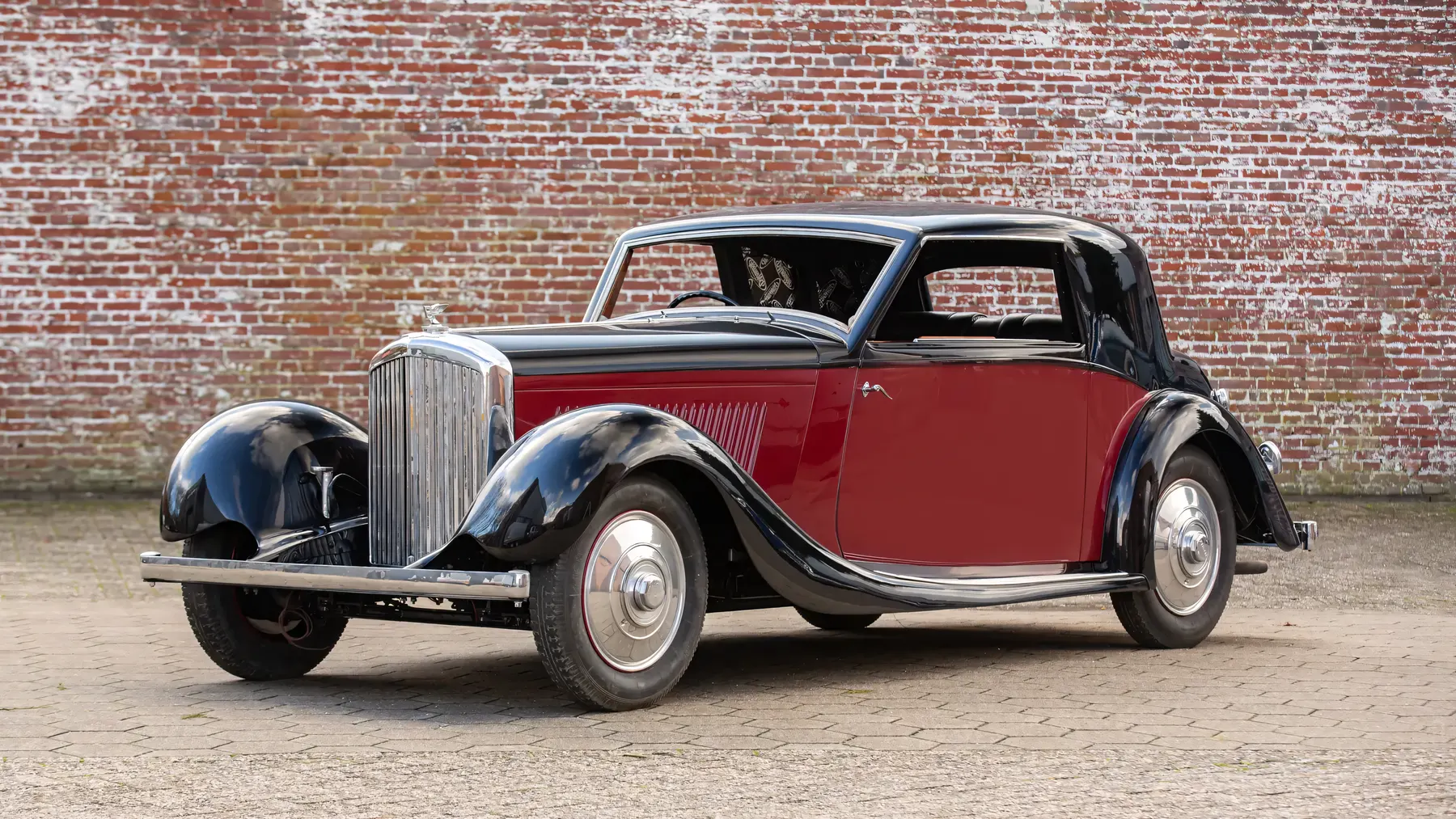 1938 Bentley 4¼-Litre Coupé by de Villars