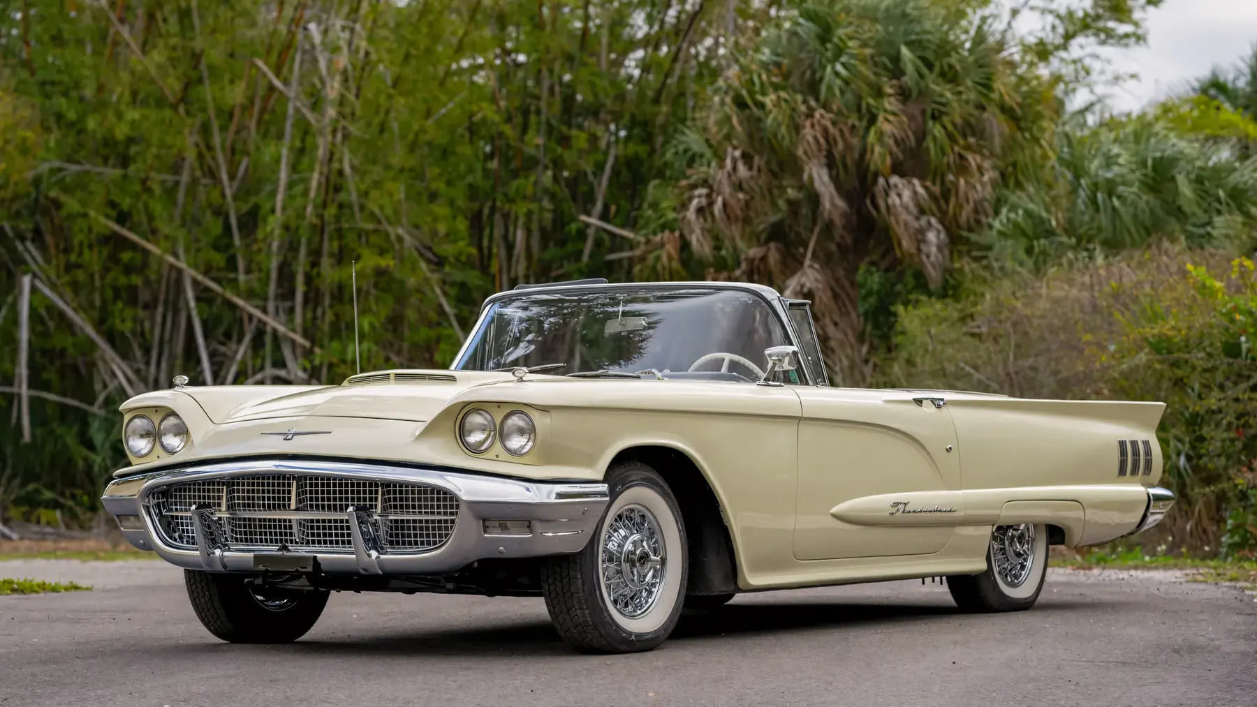 1960 Ford Thunderbird Convertible