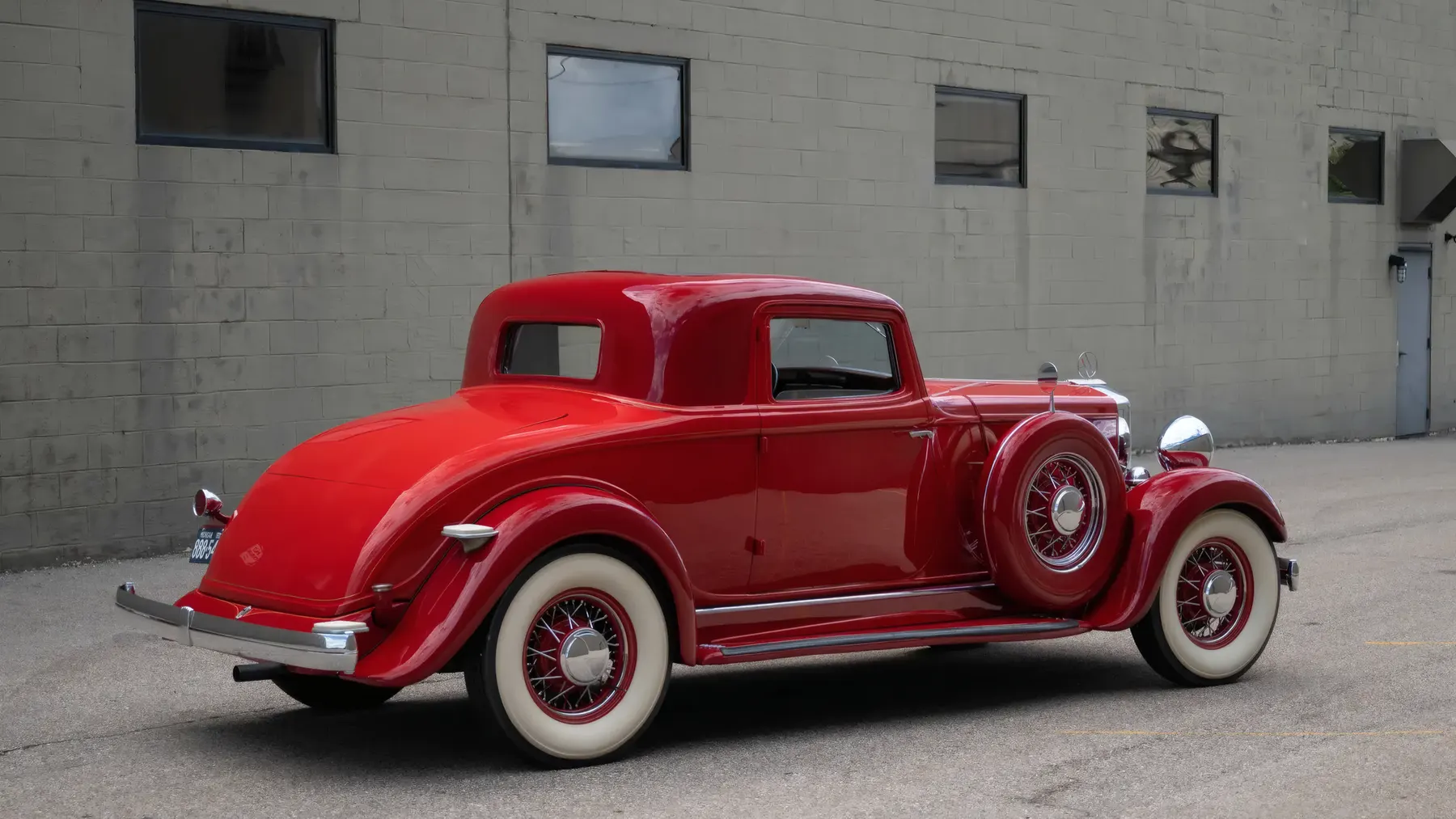 1932 Hupmobile I-266 Eight Coupe - photo 2