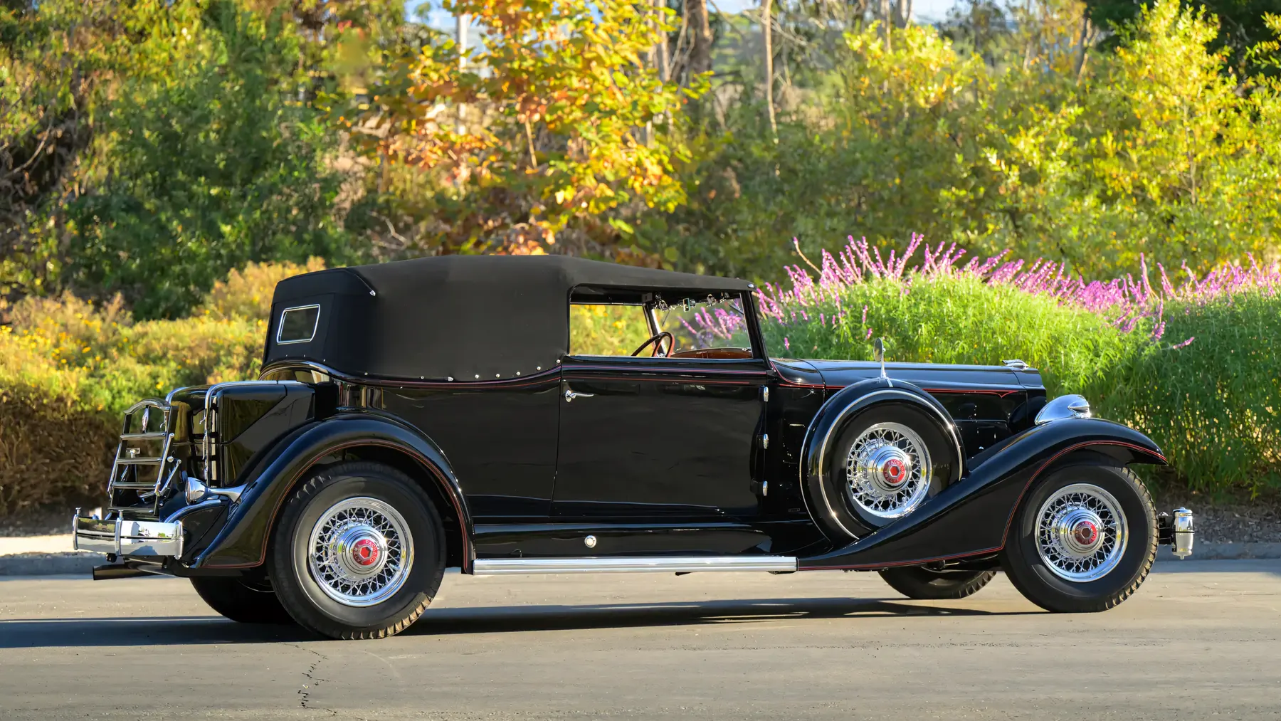 1933 Packard Twelve Convertible Victoria - photo 1