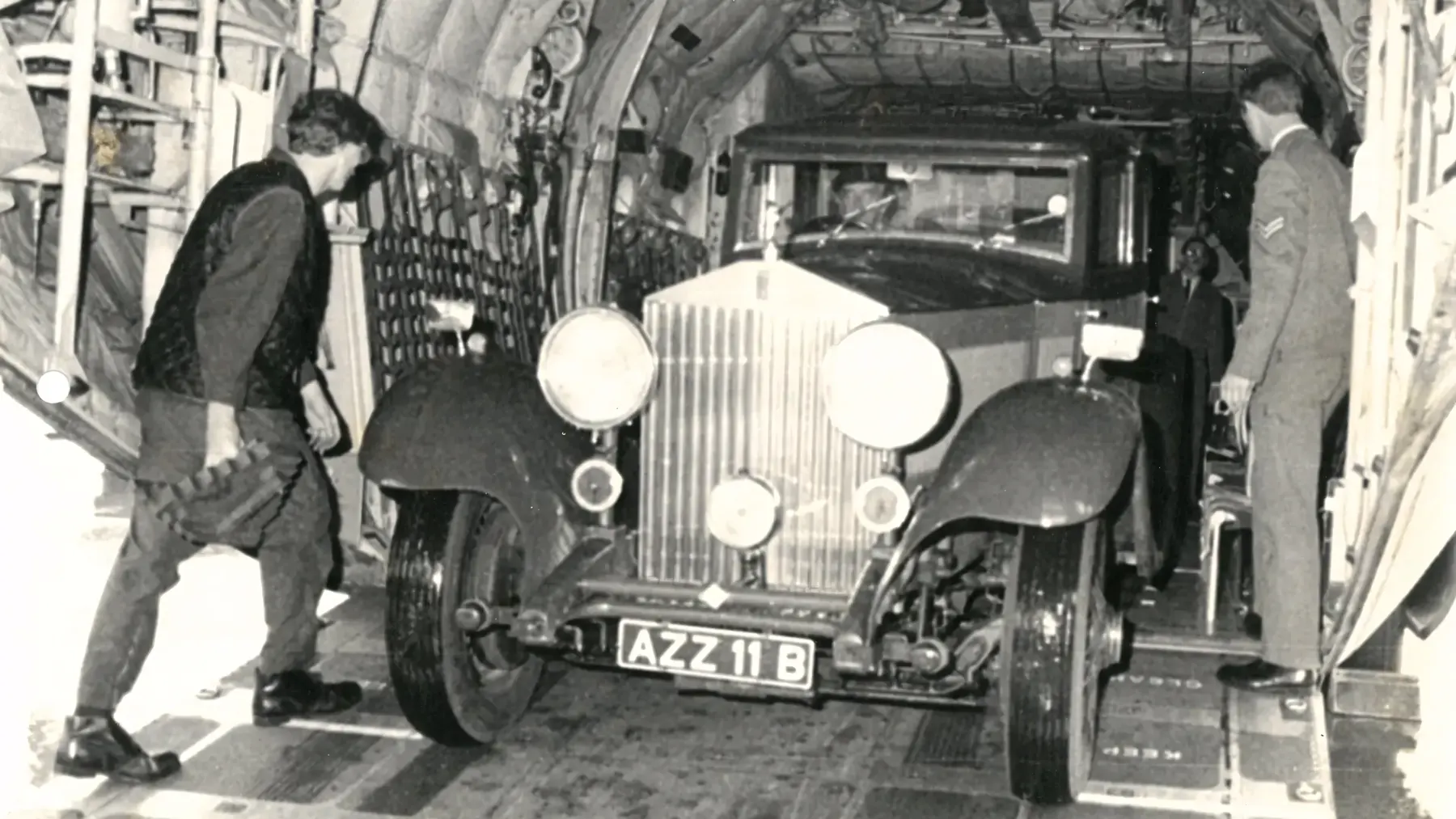 1933 Rolls-Royce Phantom II Limousine by Barker - photo 3