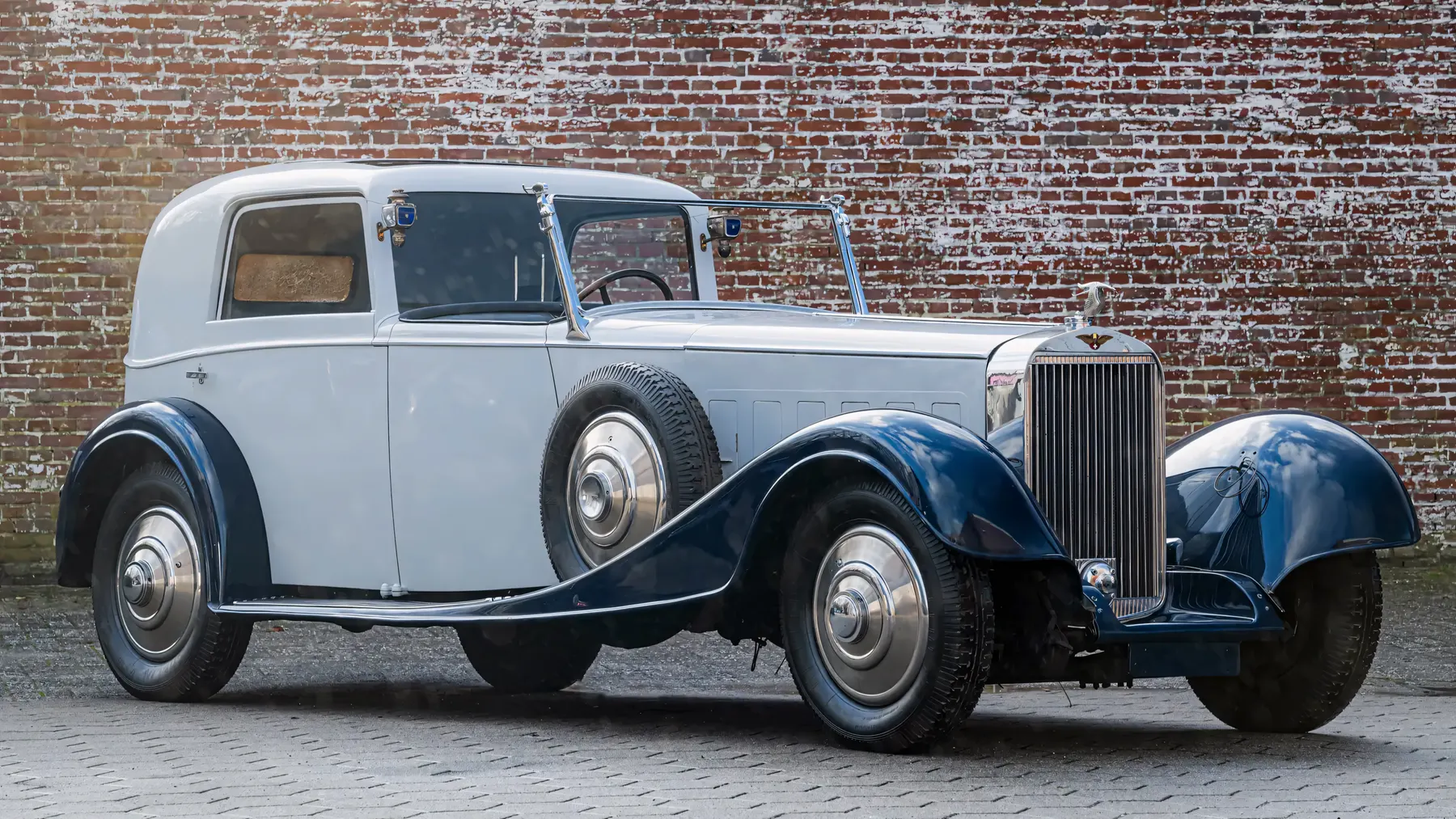 1934 Hispano-Suiza J12 Coupé Chauffeur by Kellner - photo 1
