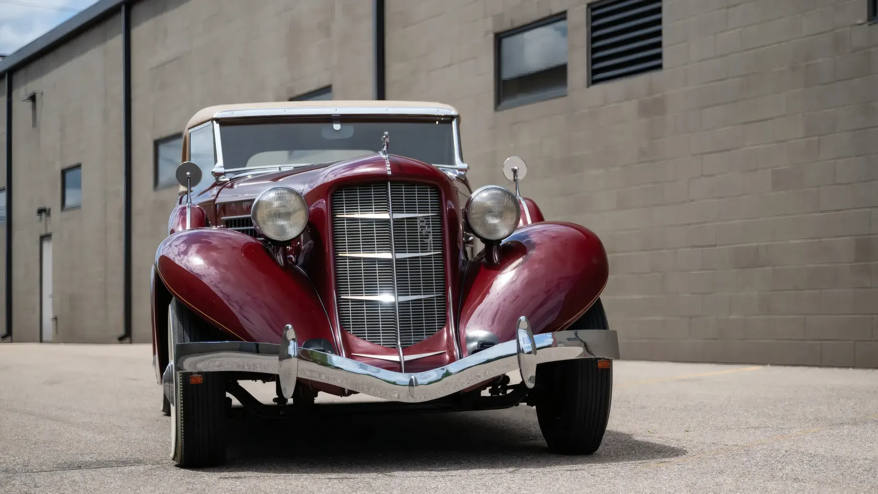 1935 Auburn 851 Custom Coupe - photo 2