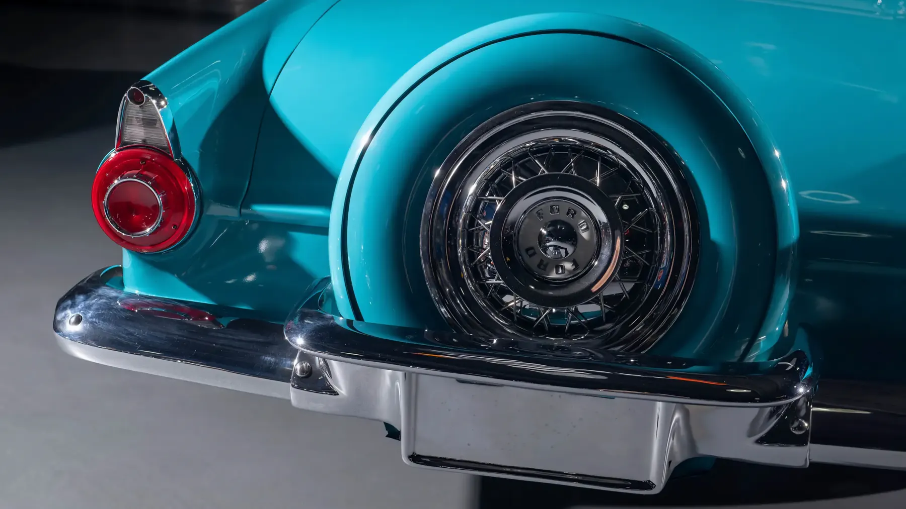 1956 Ford Thunderbird
