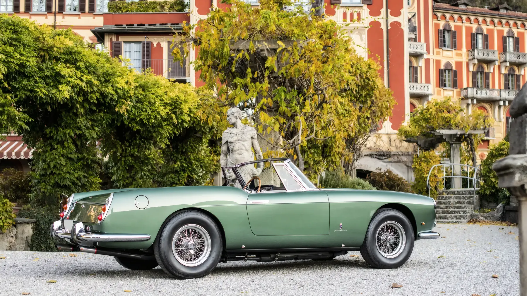 1960 Ferrari 400 Superamerica SWB Cabriolet by Pinin Farina - photo 2
