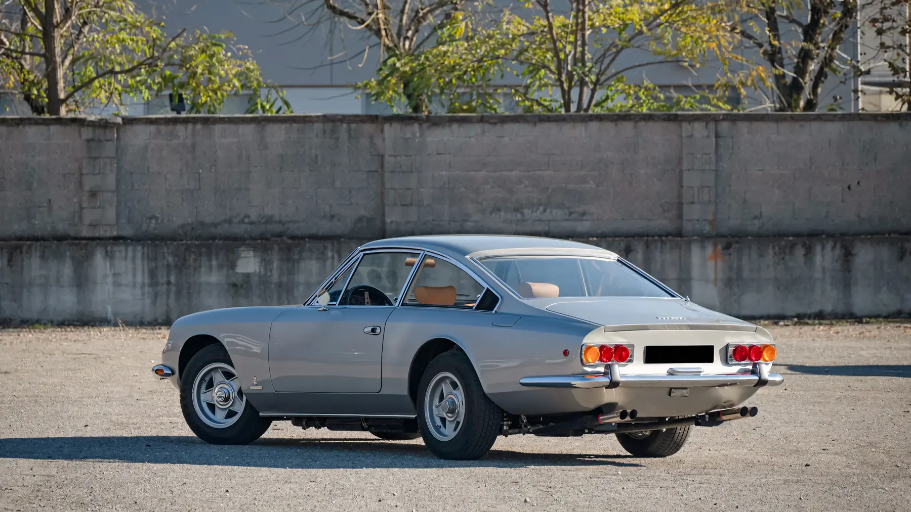 1969 Ferrari 365 GT 2+2 by Pininfarina