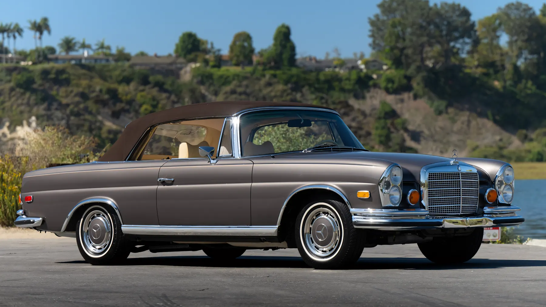 1970 Mercedes-Benz 280 SE 3.5 Cabriolet - photo 3