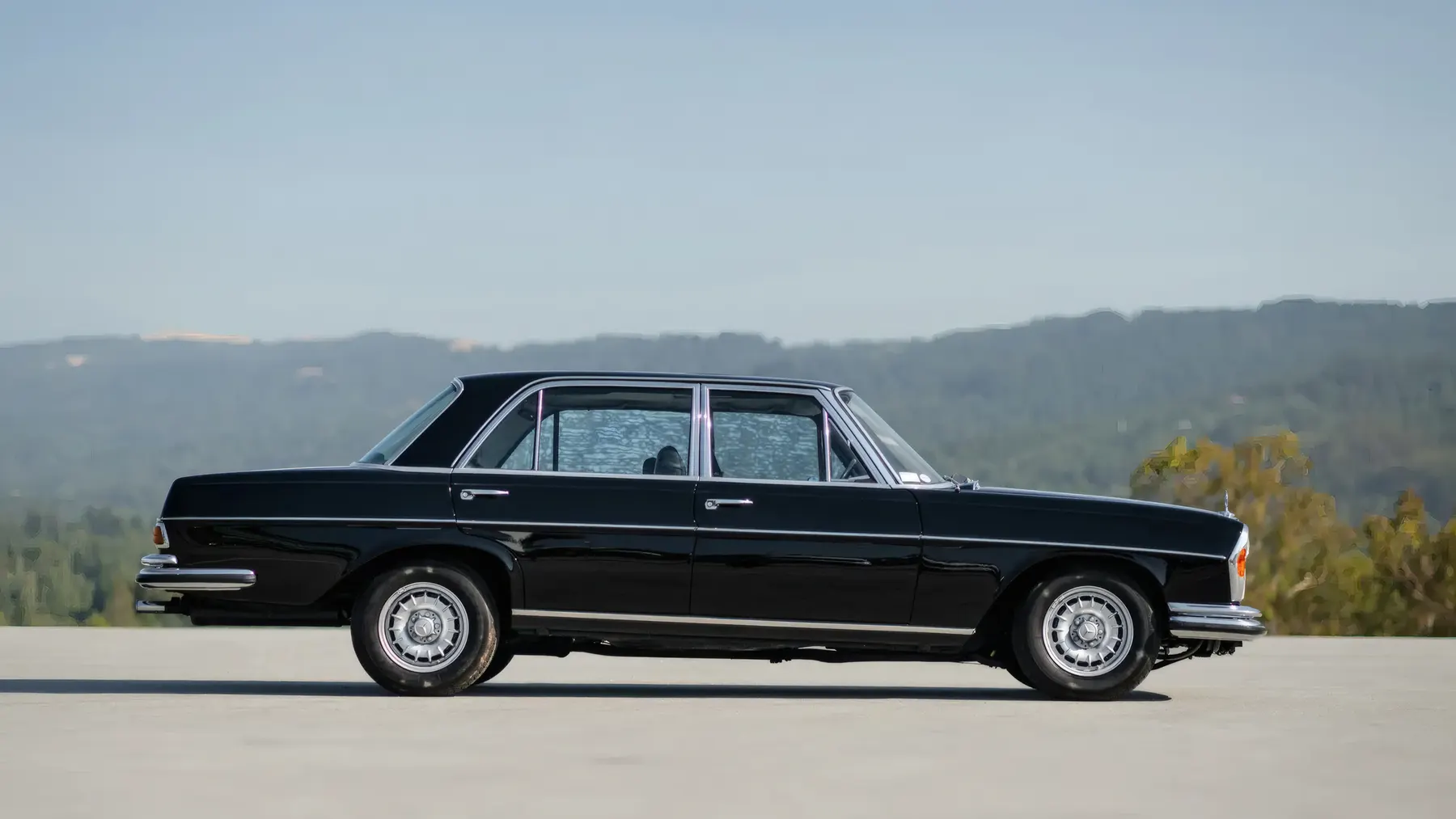 1972 Mercedes-Benz 300 SEL 6.3 - photo 1