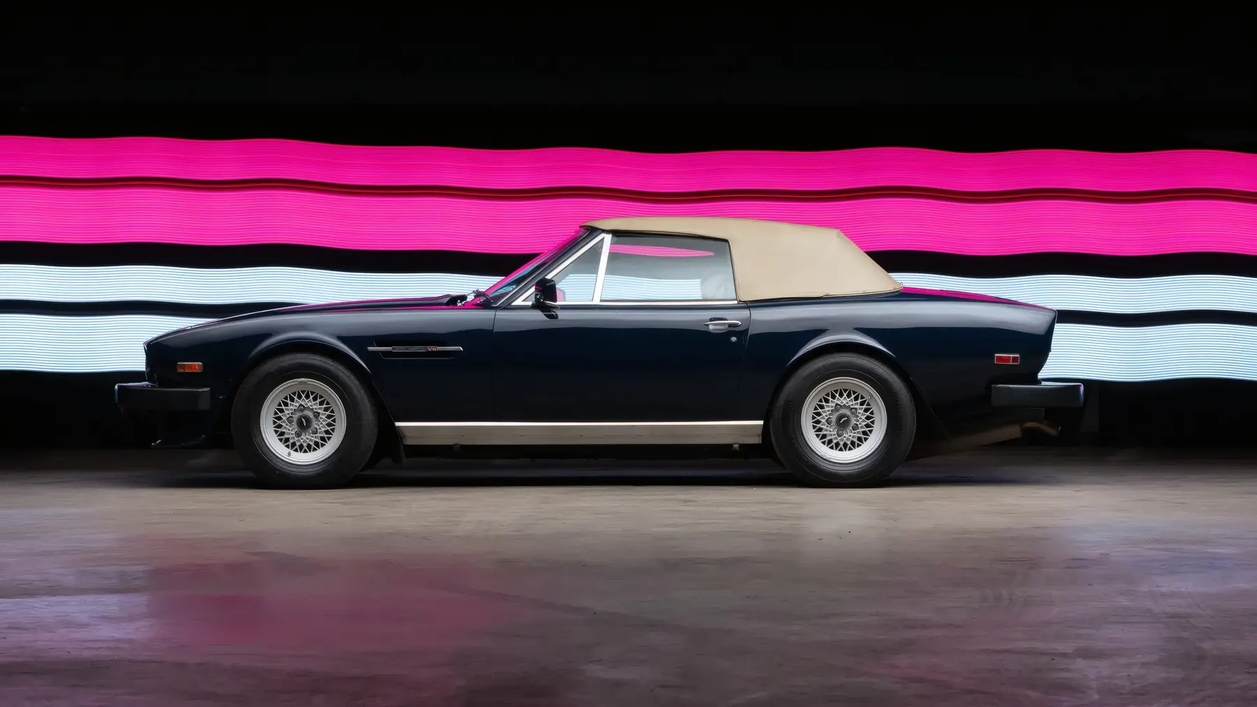 1986 Aston Martin V8 Volante - photo 2