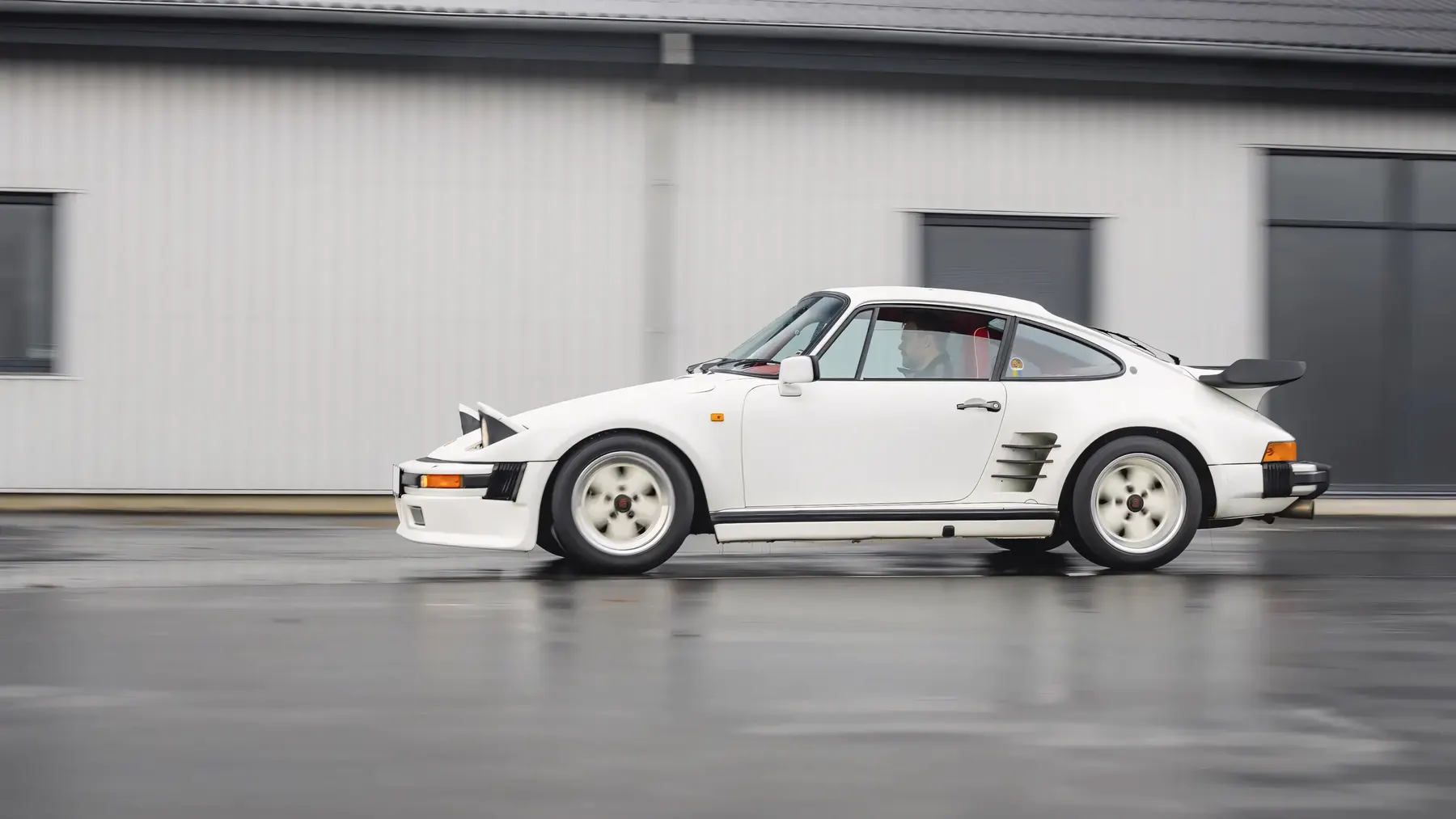 1986 Porsche 911 (930) Turbo 'Flachbau' - photo 4