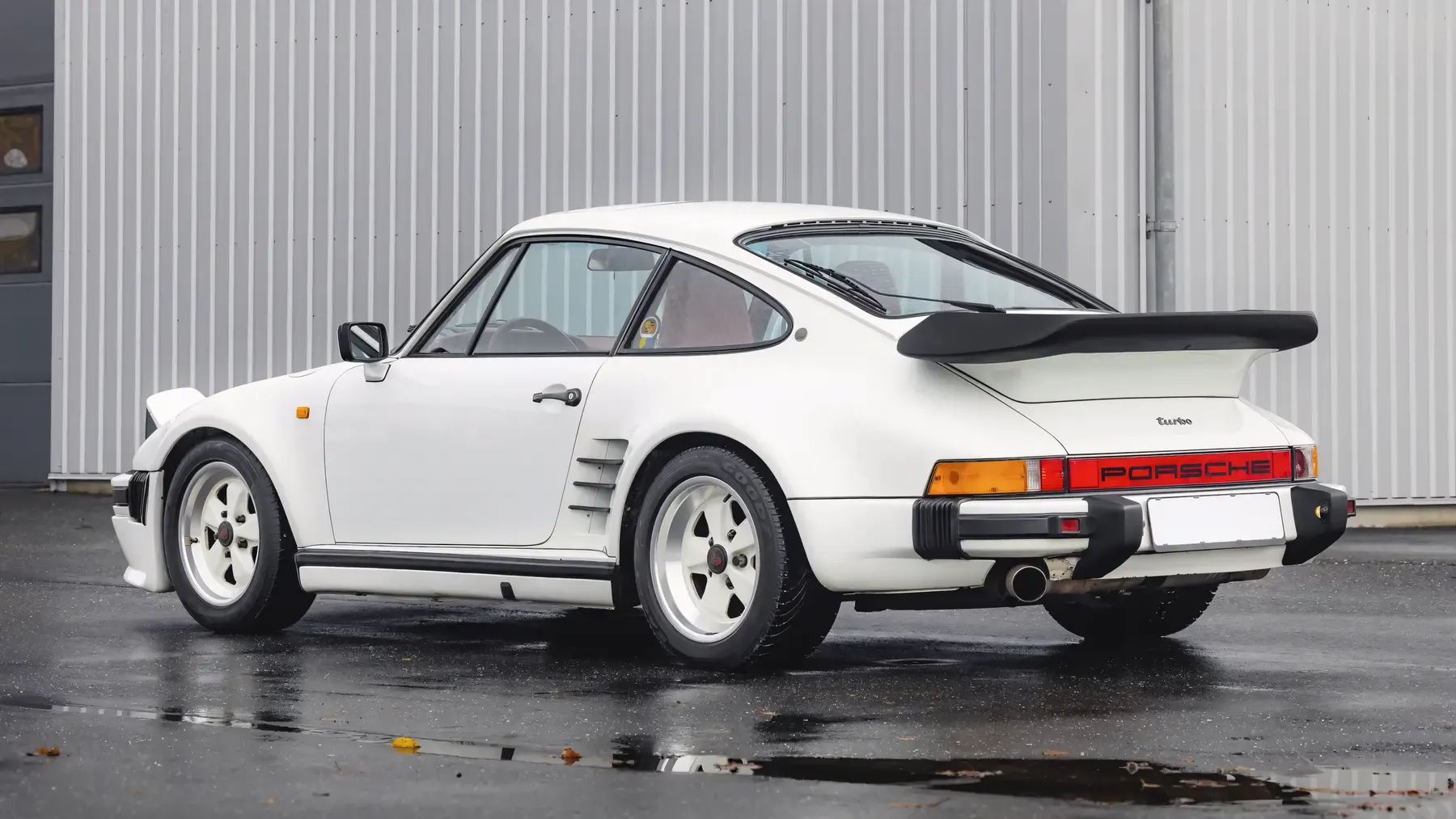 1986 Porsche 911 (930) Turbo 'Flachbau' - photo 1