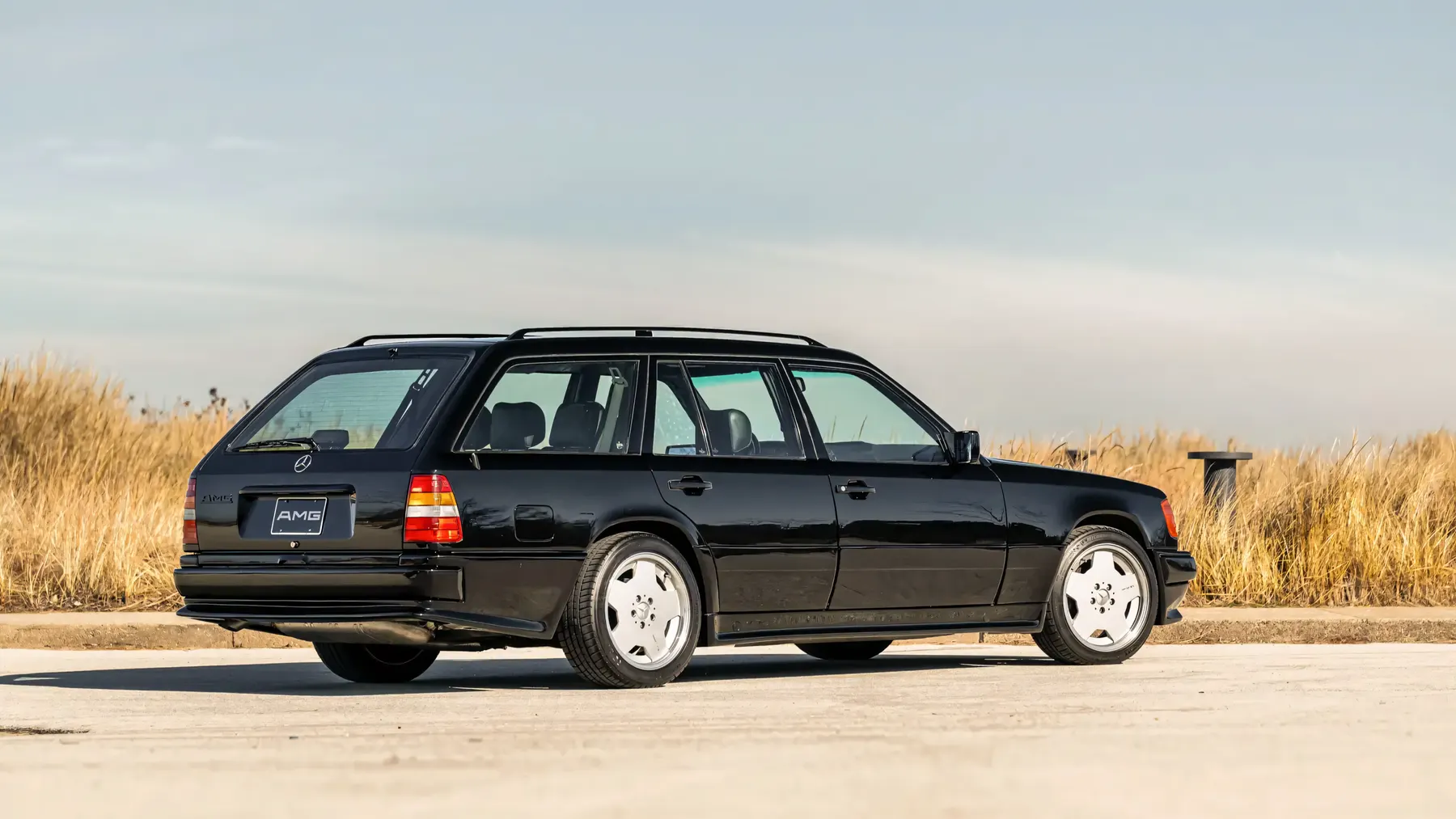 1988 Mercedes-Benz 300 TE 6.0 AMG