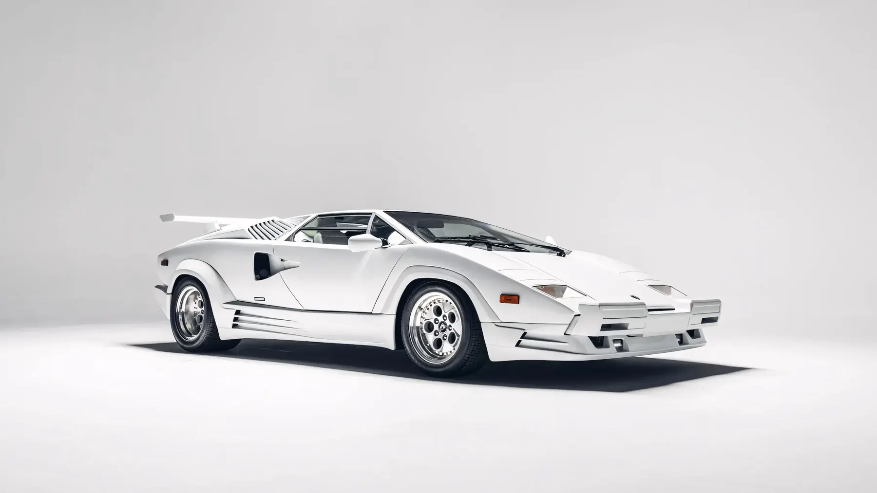 1989 Lamborghini Countach 25th Anniversary Edition by Bertone - photo 1