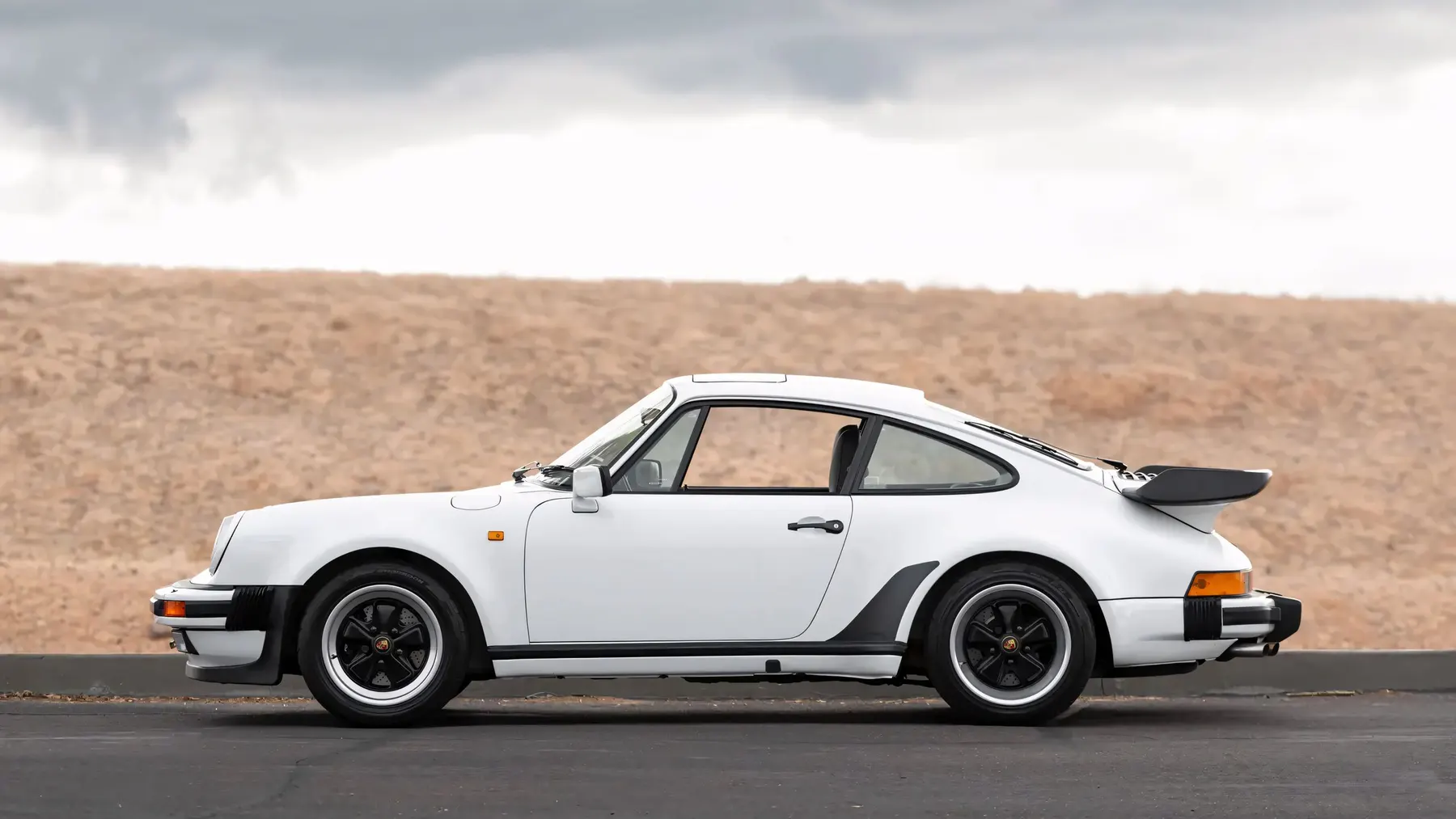 1989 Porsche 911 (964) Turbo S 'WLS' Coupe - photo 1