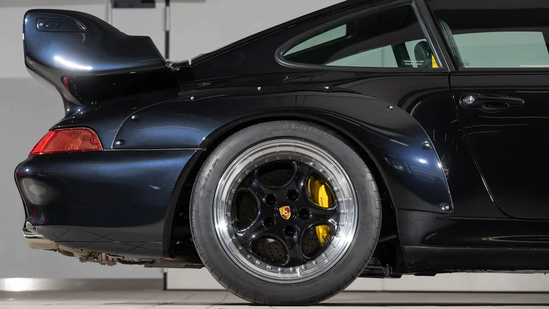 1996 Porsche 911 GT2 - photo 5