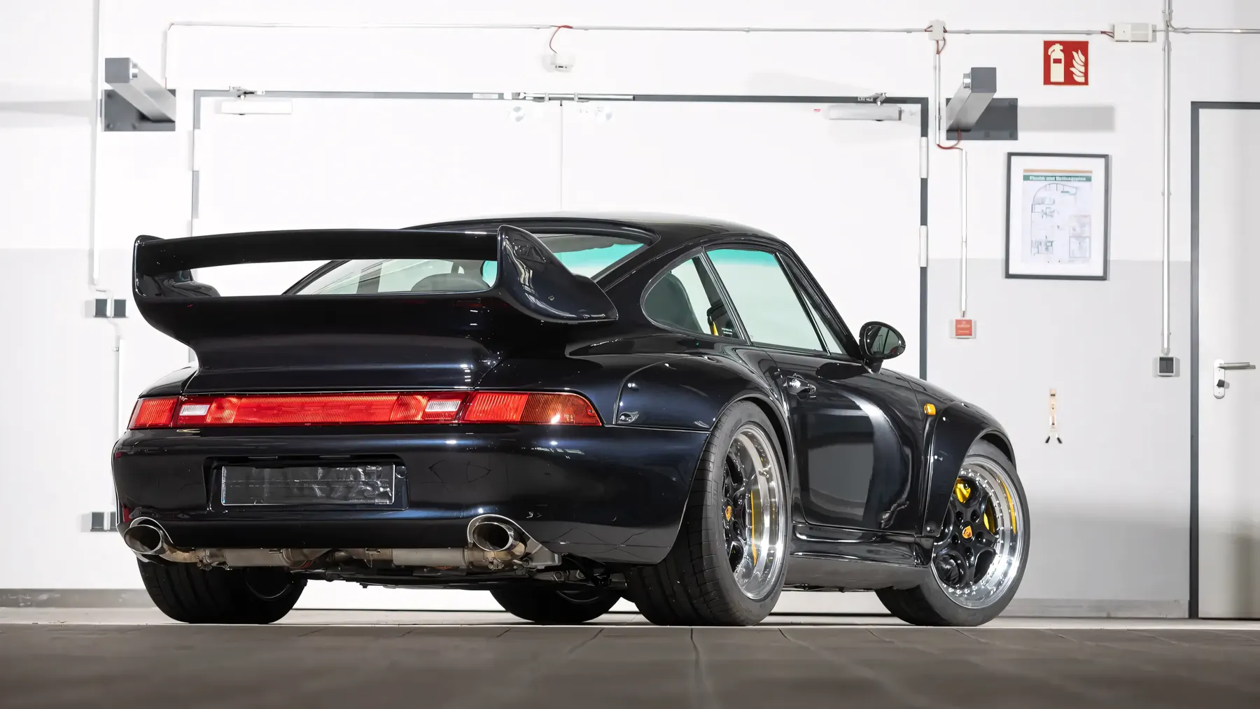 1996 Porsche 911 GT2 - photo 1