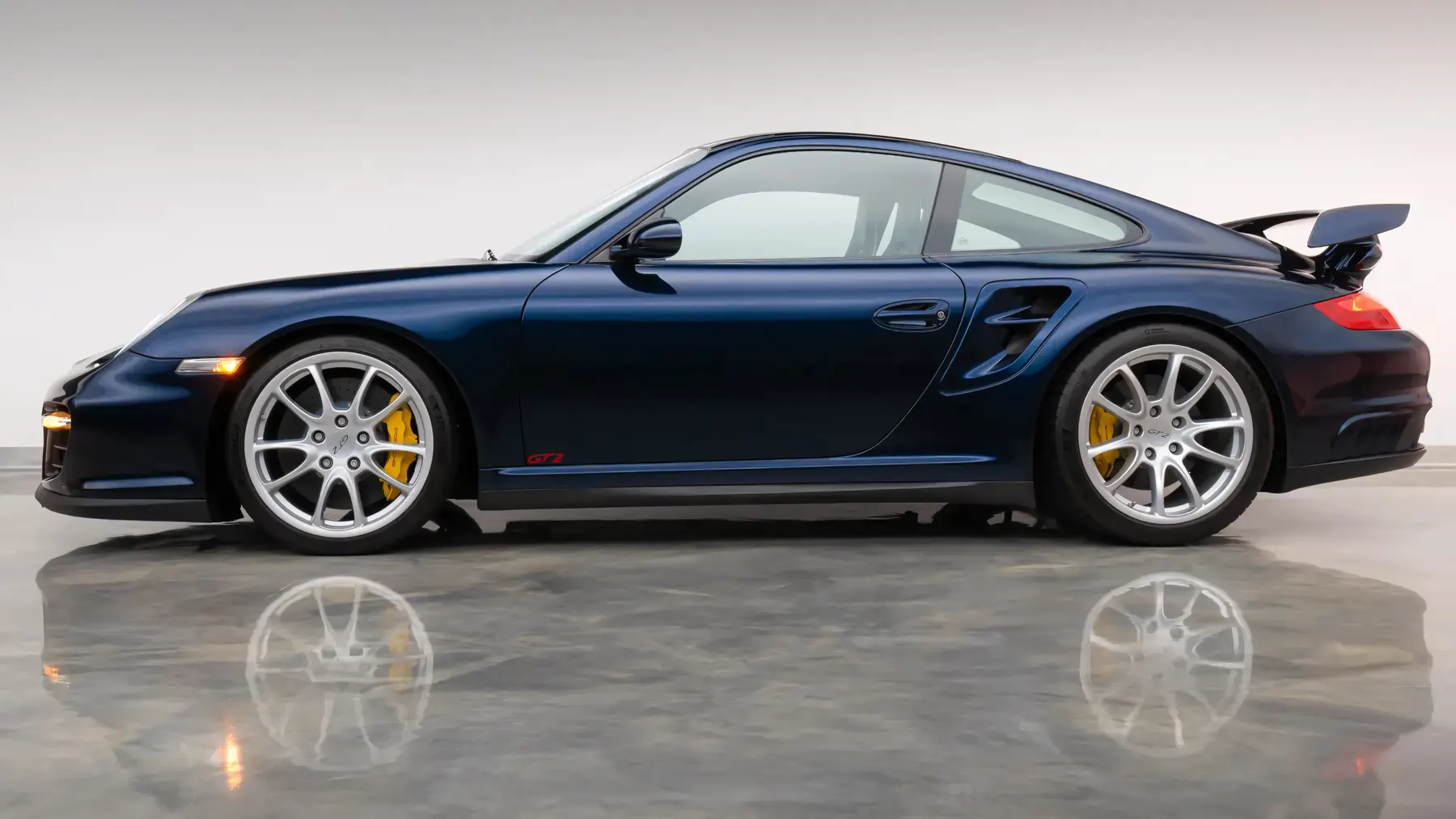 2008 Porsche 911 (997.1) GT2 - photo 1