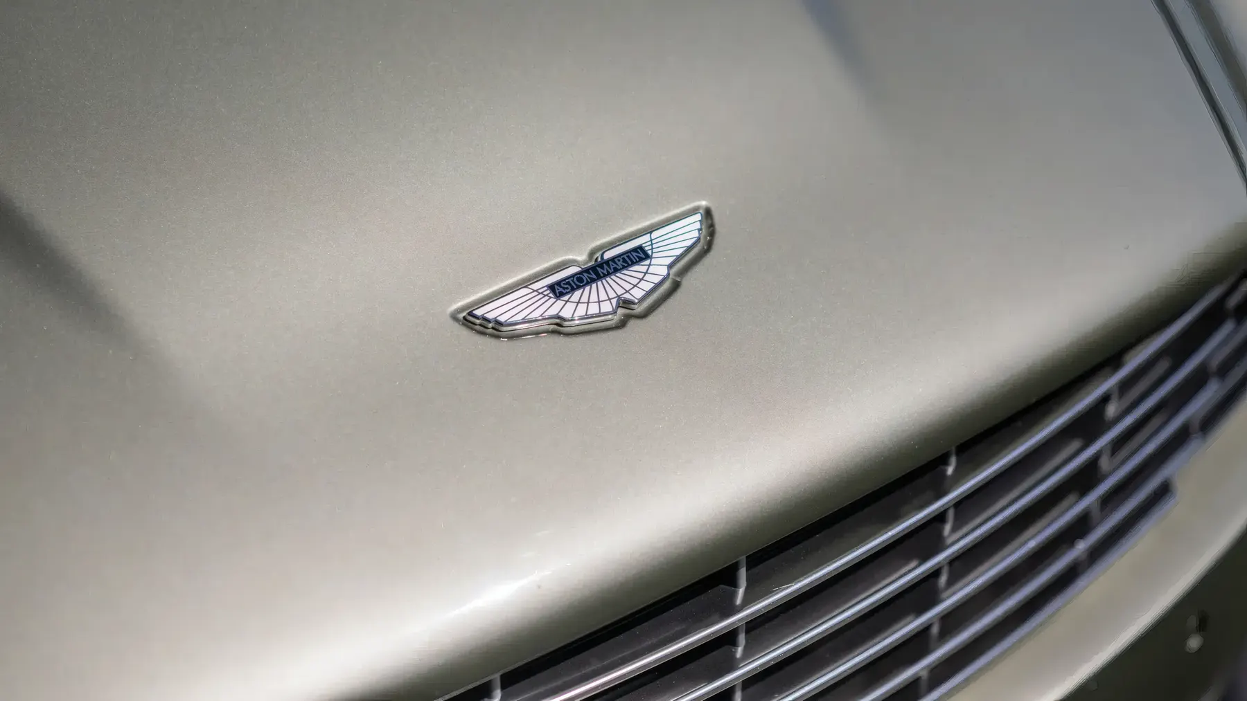 2010 Aston Martin DBS Volante - photo 6