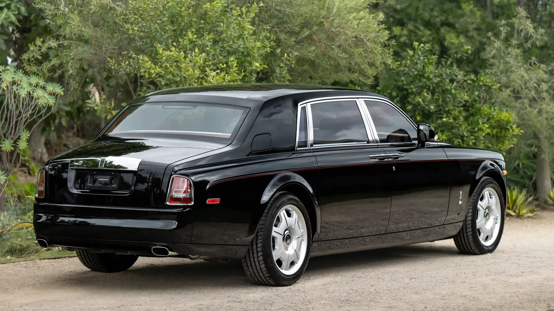 2010 Rolls-Royce Phantom VII EWB - photo 1
